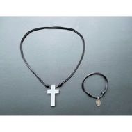 KG88 CATHOLIC CHRISTIAN WOODEN CROSS NECKLACE + BRACELET PACKAGE