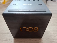 SONY 收音機鬧鐘 (二手)