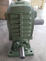 เกียร์ทดรอบ PA-35/135 เพลาเข้า 35 mm เพลาออก 55 mm Worm Gear ยี่ห้อ CPG