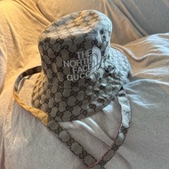 Gucci x The North Face 雙面漁夫帽S