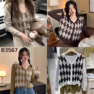 B3567 Gigie Dominos Checker Knit Cardigan