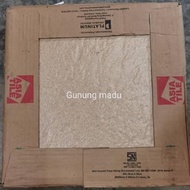 KERAMIK KASAR ASIATILE 30x30 KERAMIK CREAM LANTAI KAMAR MANDI GARASI