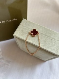 Van Cleef & Arpels 梵克雅寶四葉草手鏈