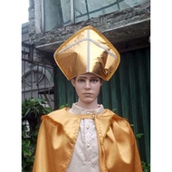 Bishop costume (use play costume)