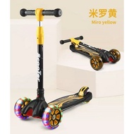 Scooter Skuter Adjustable and Foldable Kids Scooter Balance Tricycle 4-Wheels Scooter with Flash Whe