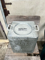 軍用野戰口糧～馬口鐵  售～600  運費80