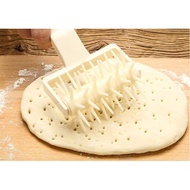 Pizza Dough Roller Docking Plastic /Pastry Dough/Pizza/Pie/Cookies/Crackers