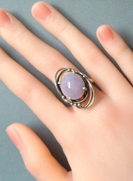 緬甸天然紫羅蘭翡翠大蛋面 造型銀戒指