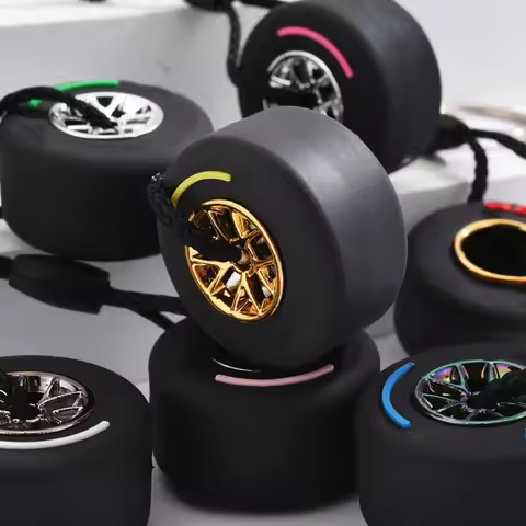 Hot Car Wheel Turbo Keychain Key Ring With Wheel Hub Tire Wheel Keychain Auto Car llaveros Fashion J