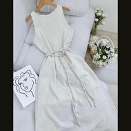 Đầm yếm Linen Premium dáng dài trẻ trung kèm đai tết SLINEN - Màu muối tiêu