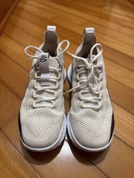 Under Armour Curry 8 White Black Basketball Shoes Men US 7 ｜ 籃球鞋