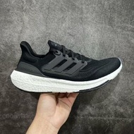 adidas Ultraboost Light 黑白