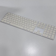 iMac Magic keyboard With number key 白色 - [ ] 香港港行完美靚機靚電池鋪頭開單保障全原裝正品可以放心使用放心購買可以放心使用無維修過無任何暗毛病有店開單寫明保