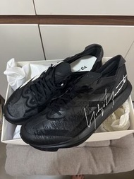 Y-3 TAKUMI SEN 9 黑色運動鞋