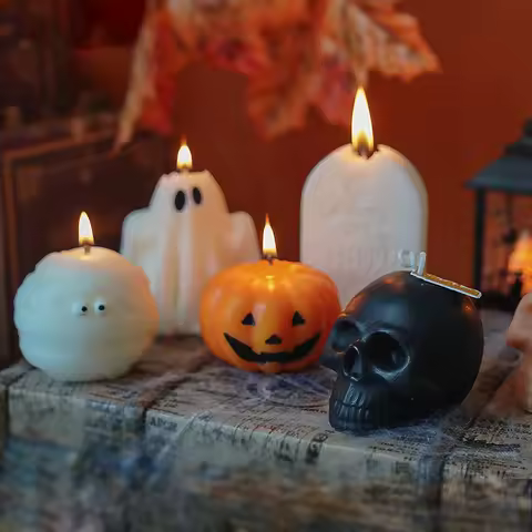 Handcrafted Halloween Ghost Scented Candle Single Wick Jar Design Cute Styling Atmosphere Candleligh