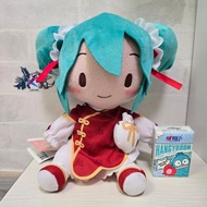 日版 初音未來 中華街旗袍 ver. 坐姿大公仔 大毛公仔 Hatsune Miku 初音ミク 行街街系列 華服 Sega Plaza 景品