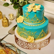 Gold Wedding Dessert Tray Cake Stand Candy Round Dessert Stand and cake stand