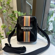 Burberry  相機包 尺寸約22x16x5