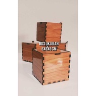 Aesthetic Wooden Box Size 6x6x6 cm