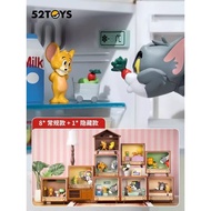 Random Design 52 Toys: Tom And Jerry Classic Moments Copyright Work