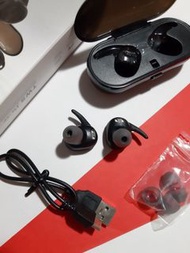 真無線藍牙耳機TWS true wireless earphone hands free completely wire free 5.0 stereo
