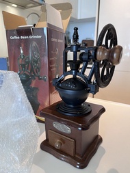 Vintage Style Coffee Bean Grinder - Manual Burr Grinder