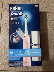 Braun Oral-B Pro 4 電動牙刷