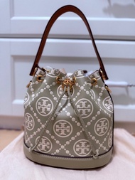 (New) Tory Burch bucket bag