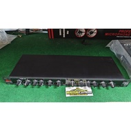 CROSOVER DBX 234XL DBX 234 XL GREAD DIVIDER a crossover 3 way