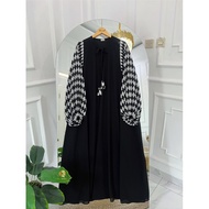 Arash abaya