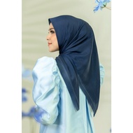 Todays Scarf by Buttonscarves