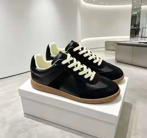Luxury German Trainer Low Top Leather Sneakers Unisex Couple Casual Fashion