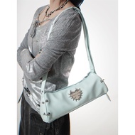 เอสซีซีสตูดิโอการออกแบบดั้งเดิม 2024 ฤดูใบไม้ร่วง ฤดูหนาว สไปซี่ เด็กผู้หญิง ใหม่ Y2K เข็มขัดหัวใจขน