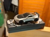1:64 Aston Martin Vantage 迷你遙控車