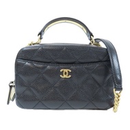 CHANEL 菱格Caviar皮革Carry Around Bowling Bag金扣鏈帶肩背兩用袋黑色
