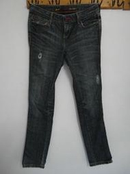 正 Levis 牛仔褲  女生  $500元含運