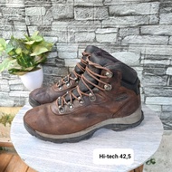Second hand outdoor shoes, Hi-tech brand, size 42.5, insole 28cm