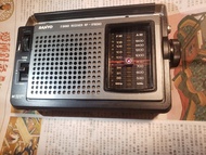 SANYO三洋中古收音機，懷舊古董收音機