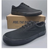 LINE SEVEN KASUT SEKOLAH HITAM 6616