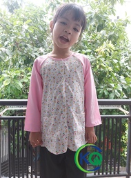 Bộ quần áo Bà Ba mặc nhà cho bé Gái - Áo lụa HỒNG Bông Nhí quần phi bóng Đen - Size 7 ký đến 30 ký