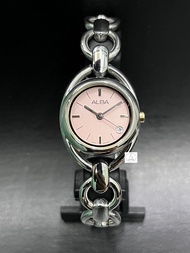 นาฬิกาข้อมือผู้หญิง ALBA รุ่น AH8113X1 ตัวเรือนและสายนาฺกาแบบสายสร้อยสแตนเลส หน้าปัดสีชมพู รับประกันของแท้ 100 เปอร์เซนต์