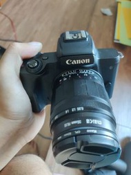 canon m50 連 22mm 連三新電池和一舊電池