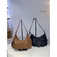 B45 Bucks & leather French Large Capacity Stray Bag