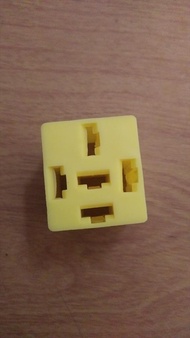 Rumah Socket Relay Kosong Kaki Pin 4 / 5 Kuning Loramo