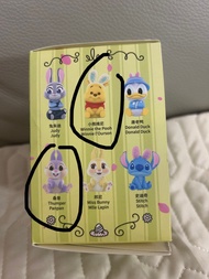 迪士尼Where's the Rabbit?兔兔主題盲盒 桑普兔 Thumper擺設公仔 Winnie the Pooh小熊維尼盲盒擺設公仔 小熊維尼兔兔造型模型擺設