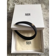 Marithe FRANCOIS GIRBAUD ที่คาดผมสําหรับผู้หญิง CIRCLE LOGO SATIN HAIR BAND พร้อมส่ง