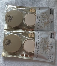 ANESSA SPF50+ PA+++ 防曬粉底霜 01色