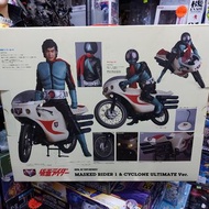 全新 1:6  Medicom  RAH MASKED RIDER  1 & CYCLONE  Ultimate  ver. 幪面超人 一號 本鄉孟 figure 連旋風一號電單車 w020