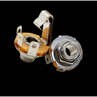 Akai Stereo Metal Socket 6.5mm Hole Ba-91B