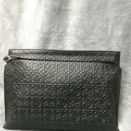 LOEWE T Pouch